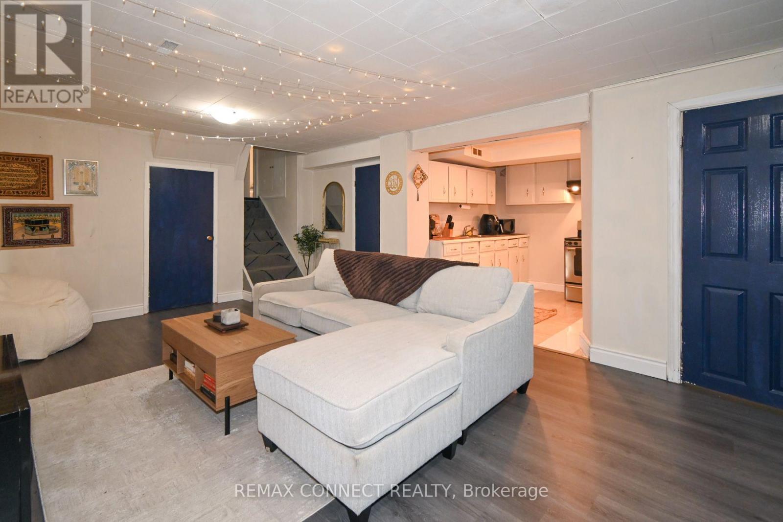 24 Lalton Place Property Photo 31