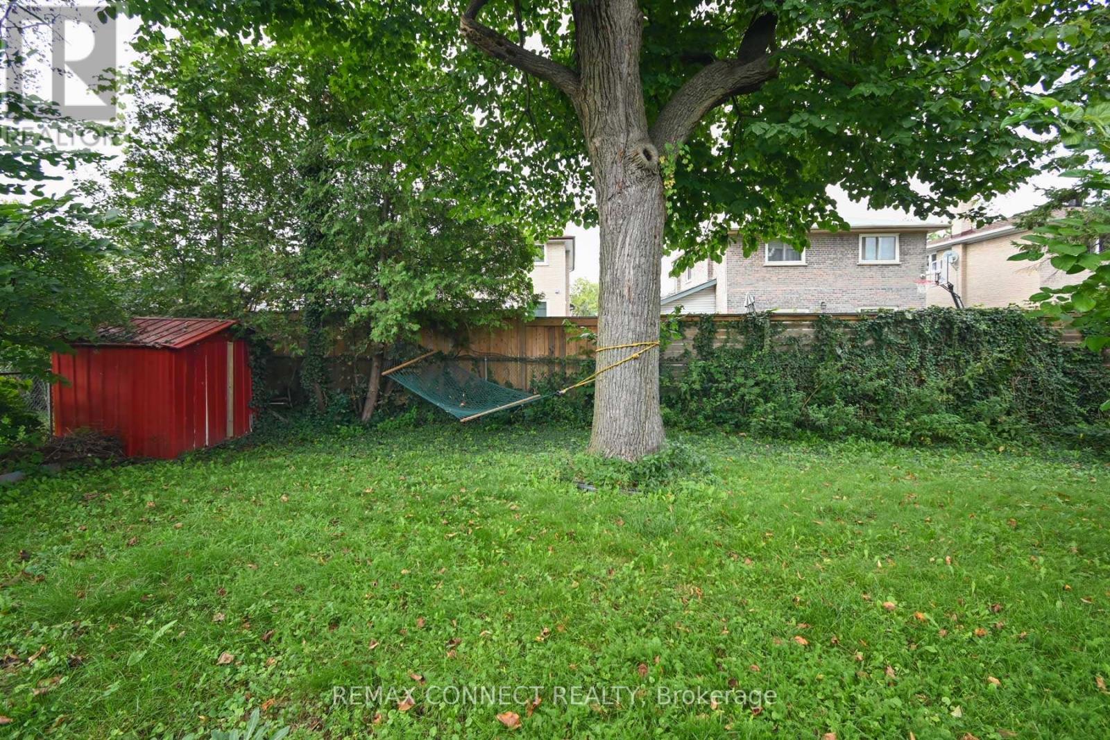 24 Lalton Place Property Photo 42
