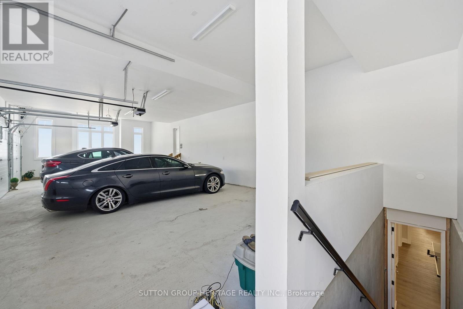 18 Dexshire Drive Property Photo 45