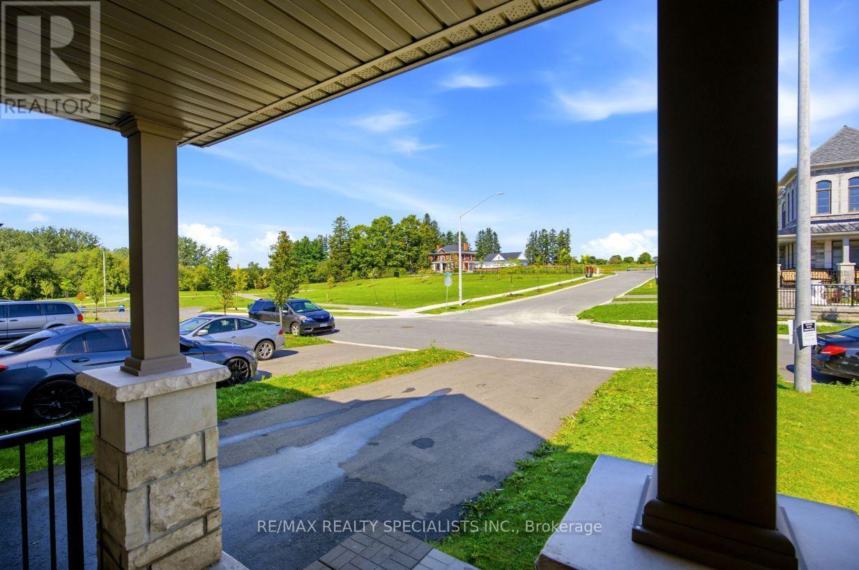 27 Salmon Crescent Property Photo 35