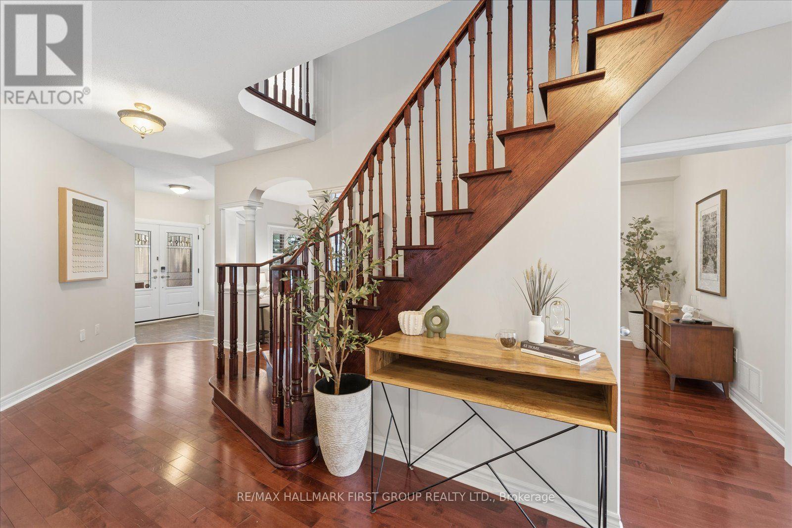 6 Winterton Way Property Photo 3