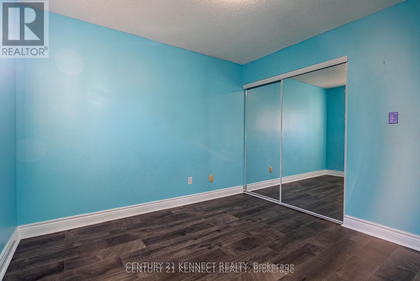 5 Knotty Pine Drive Property Photo 13