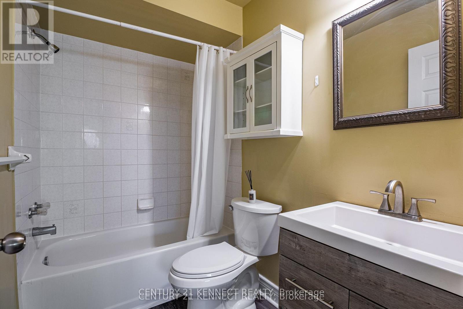 5 Knotty Pine Drive Property Photo 14