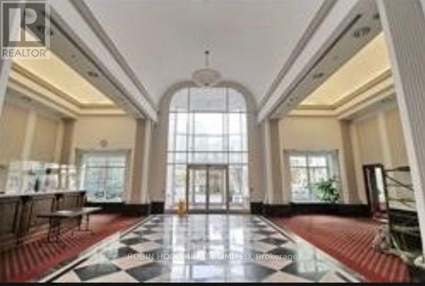 1805 - 11 Lee Centre Drive Property Photo 8