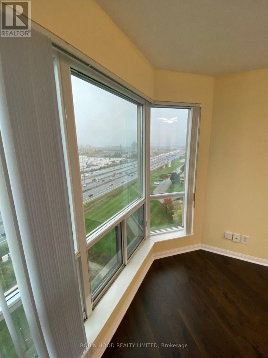 1805 - 11 Lee Centre Drive Property Photo 20