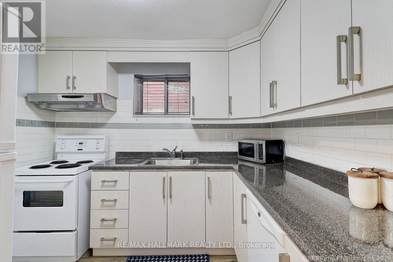 3 Cosburn Avenue Property Photo 8