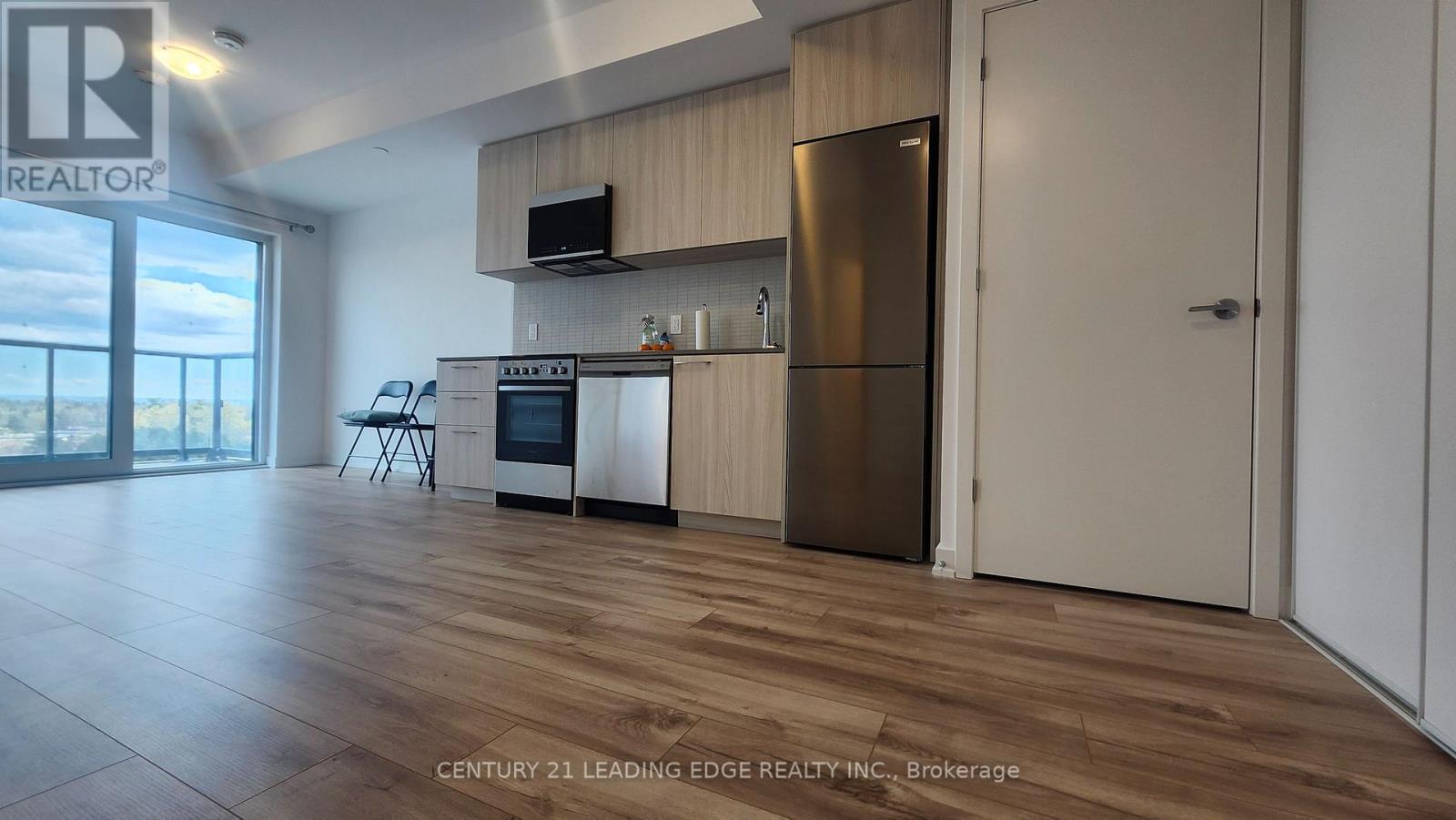 710 - 7439 Kingston Road Property Photo 4