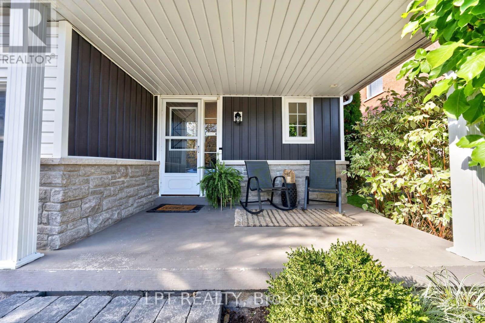 32 Primeau Avenue Property Photo 7