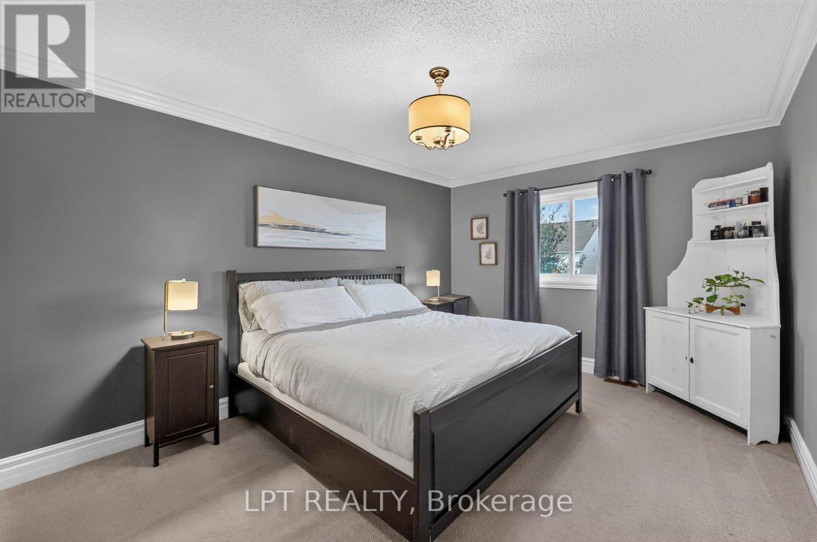 32 Primeau Avenue Property Photo 23