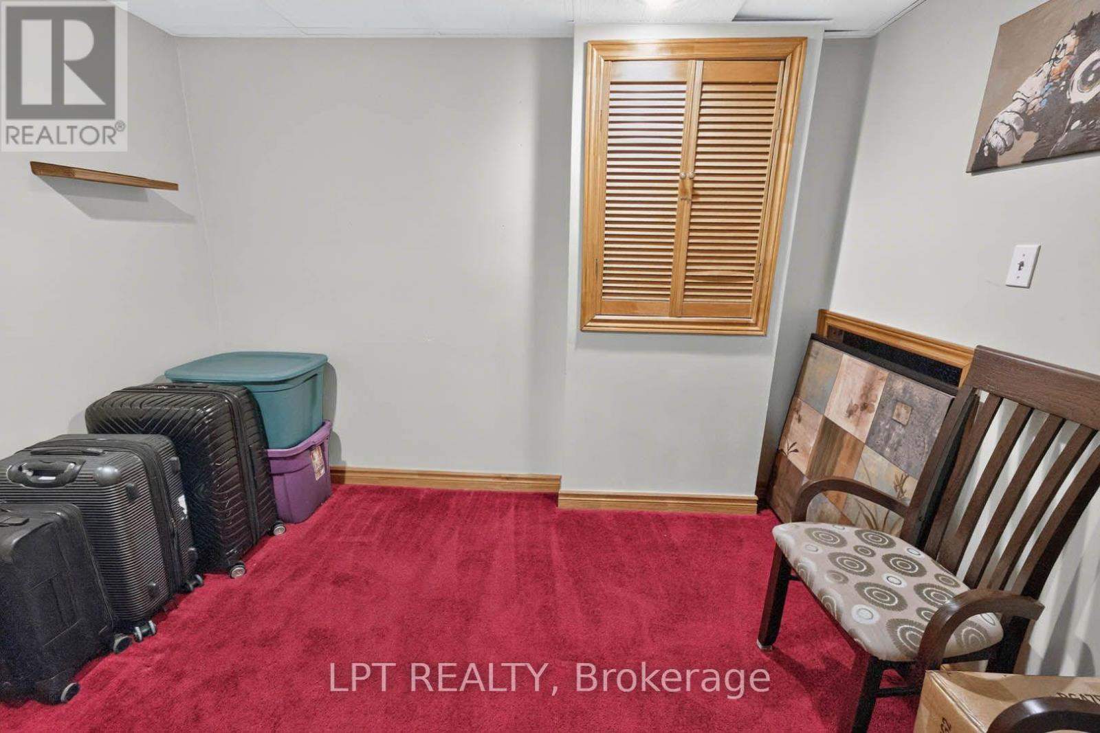 32 Primeau Avenue Property Photo 35