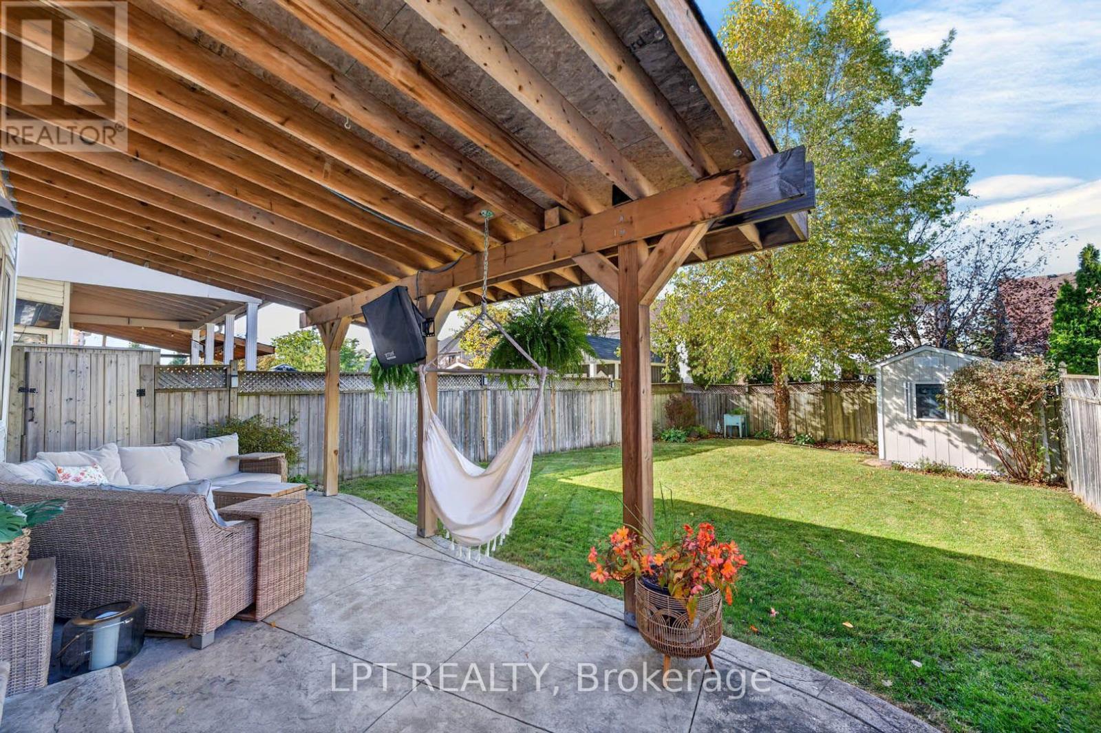32 Primeau Avenue Property Photo 37