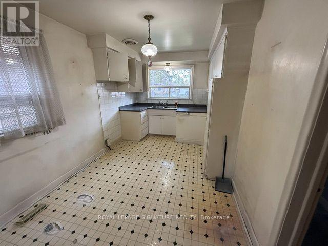 16 Hoshlega Drive Property Photo 3