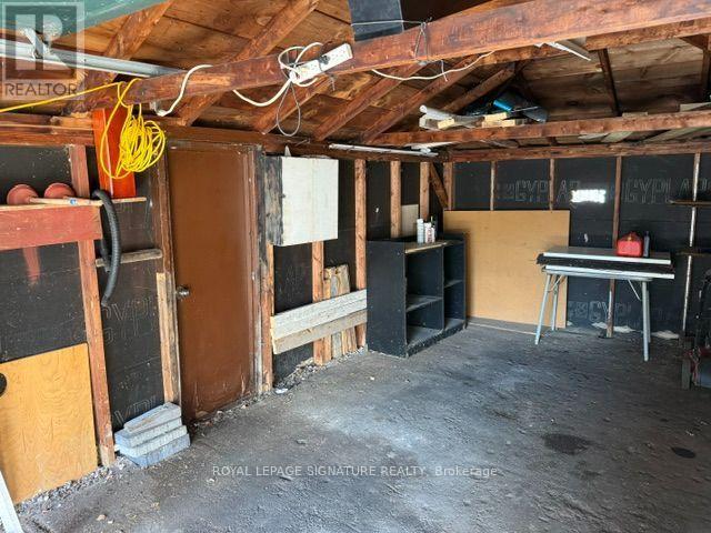 16 Hoshlega Drive Property Photo 26