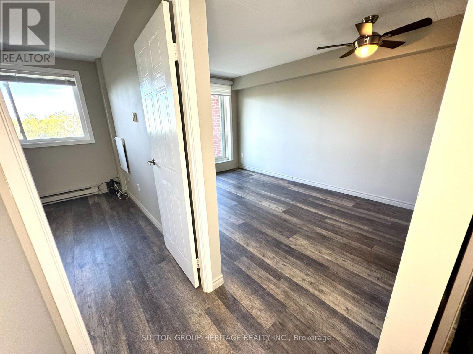 403 - 144 Queen Street W Property Photo 14