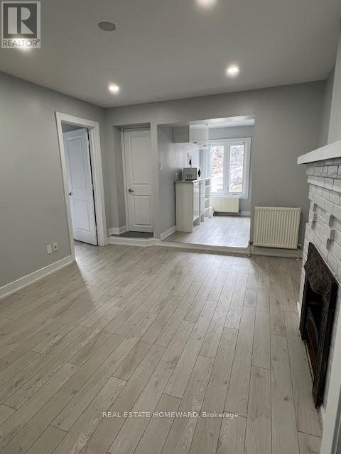 1 - 1659 Gerrard Street E Property Photo 3