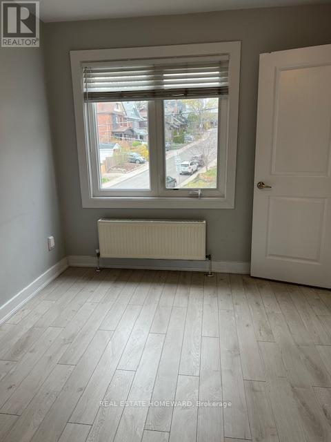 1 - 1659 Gerrard Street E Property Photo 10