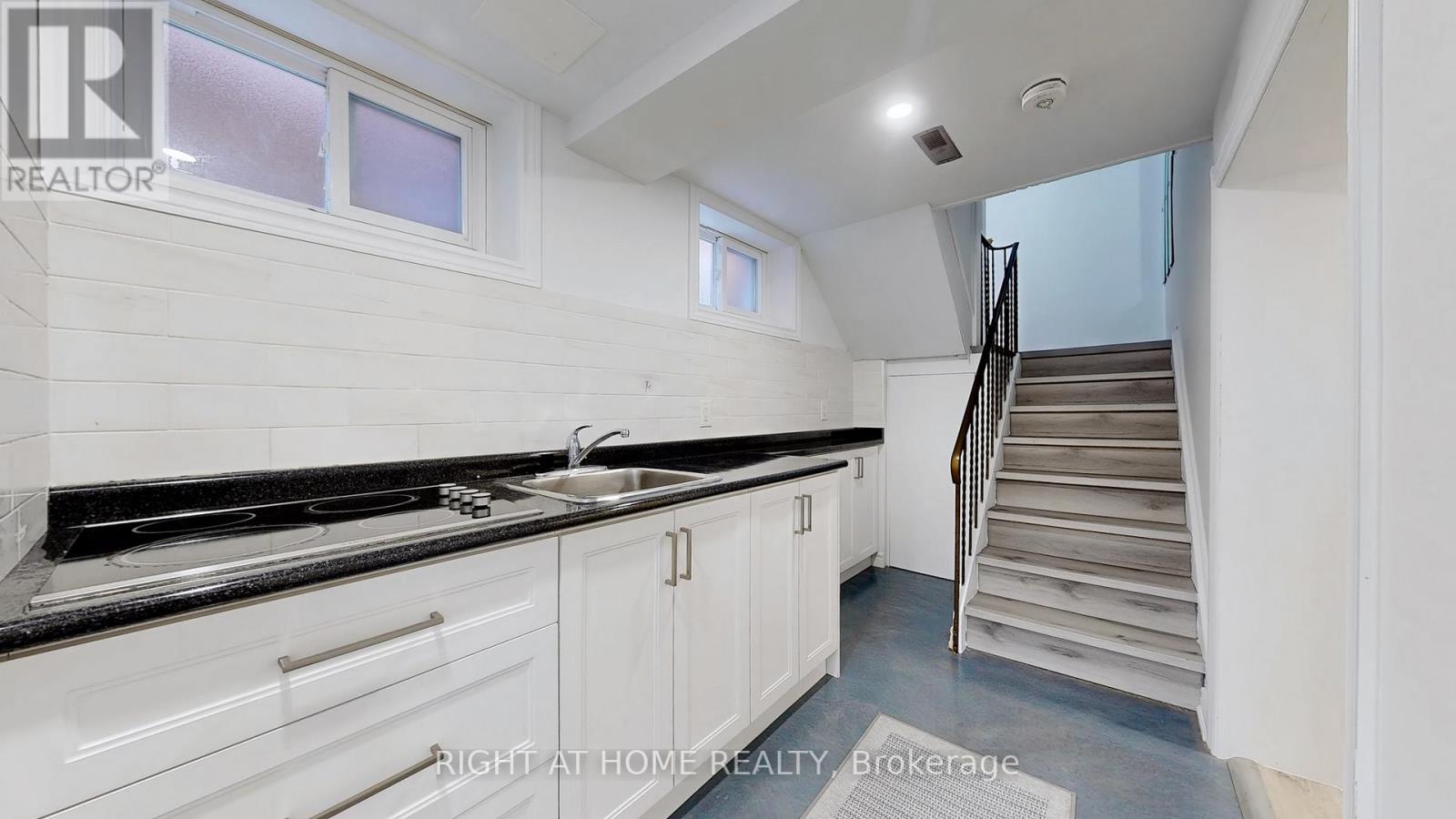 12a Kenmore Avenue Property Photo 27