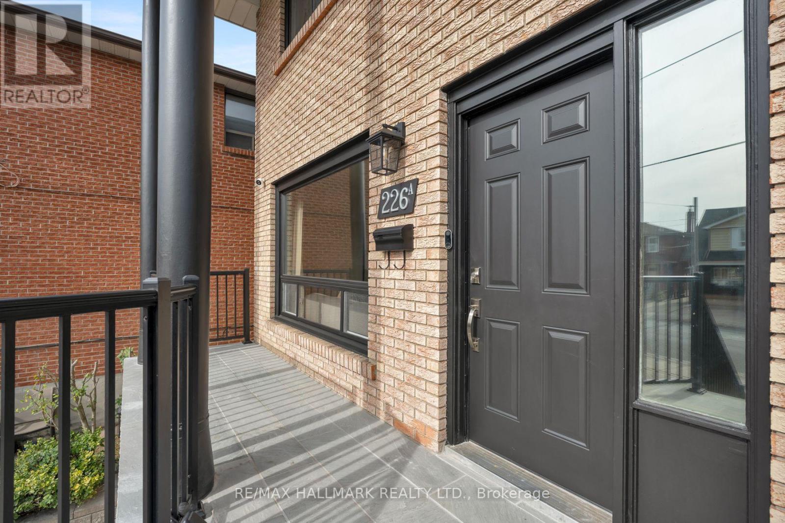 226 A Mortimer Avenue Property Photo 2
