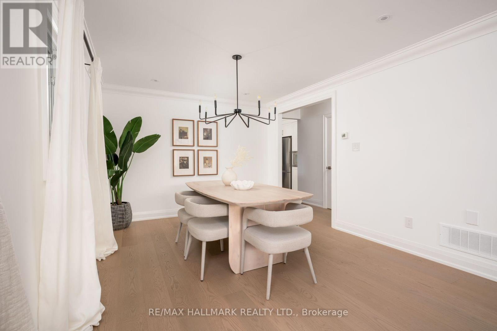 226 A Mortimer Avenue Property Photo 10