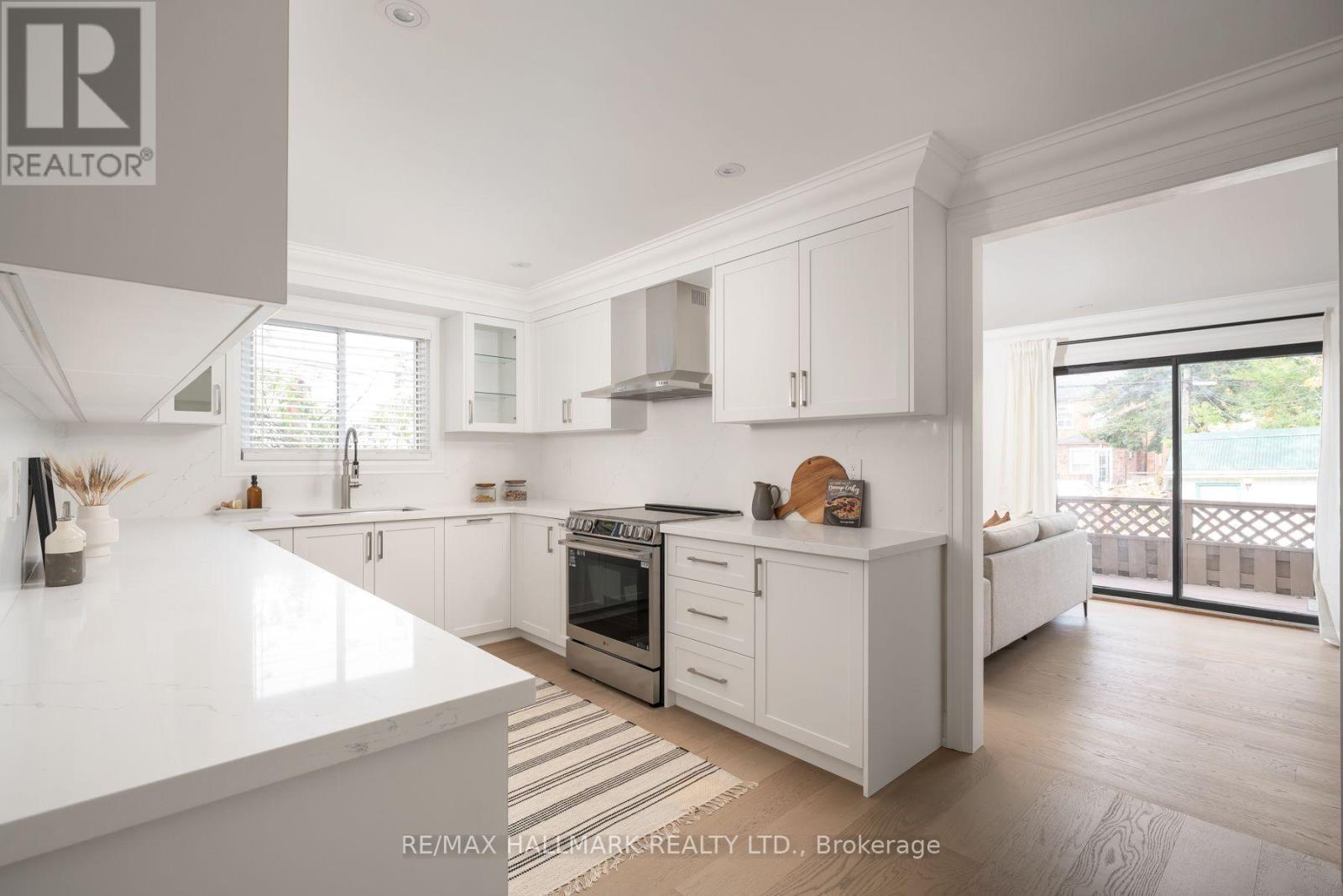 226 A Mortimer Avenue Property Photo 14