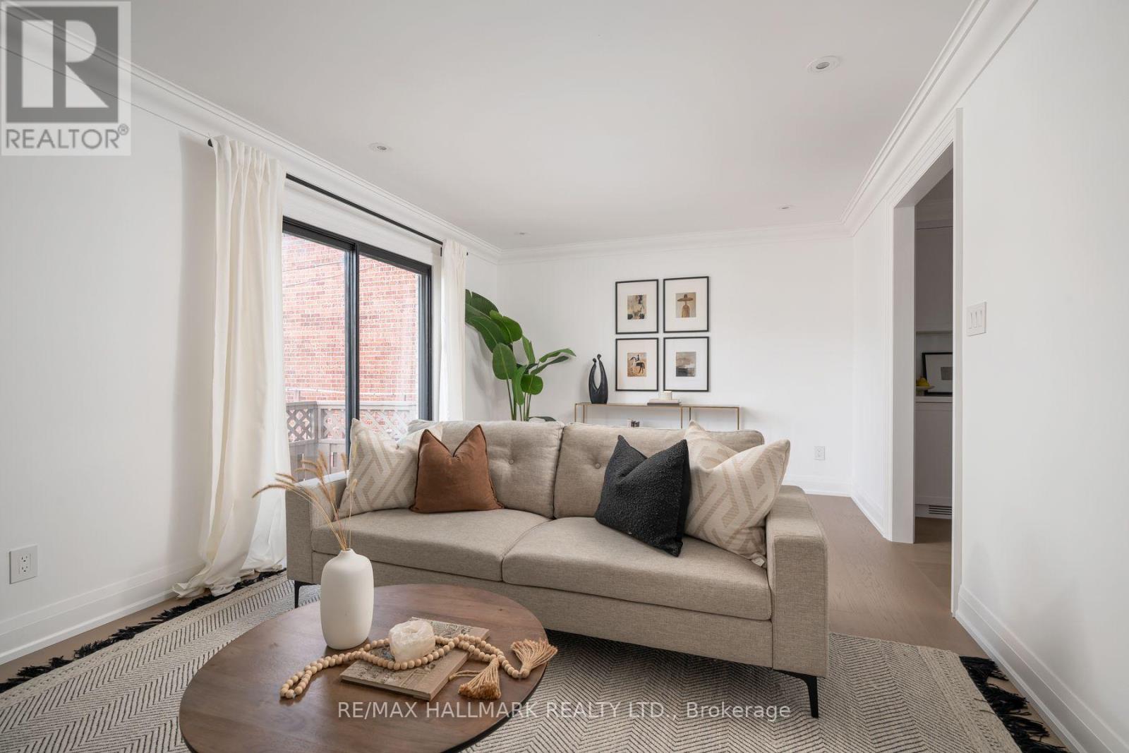 226 A Mortimer Avenue Property Photo 20