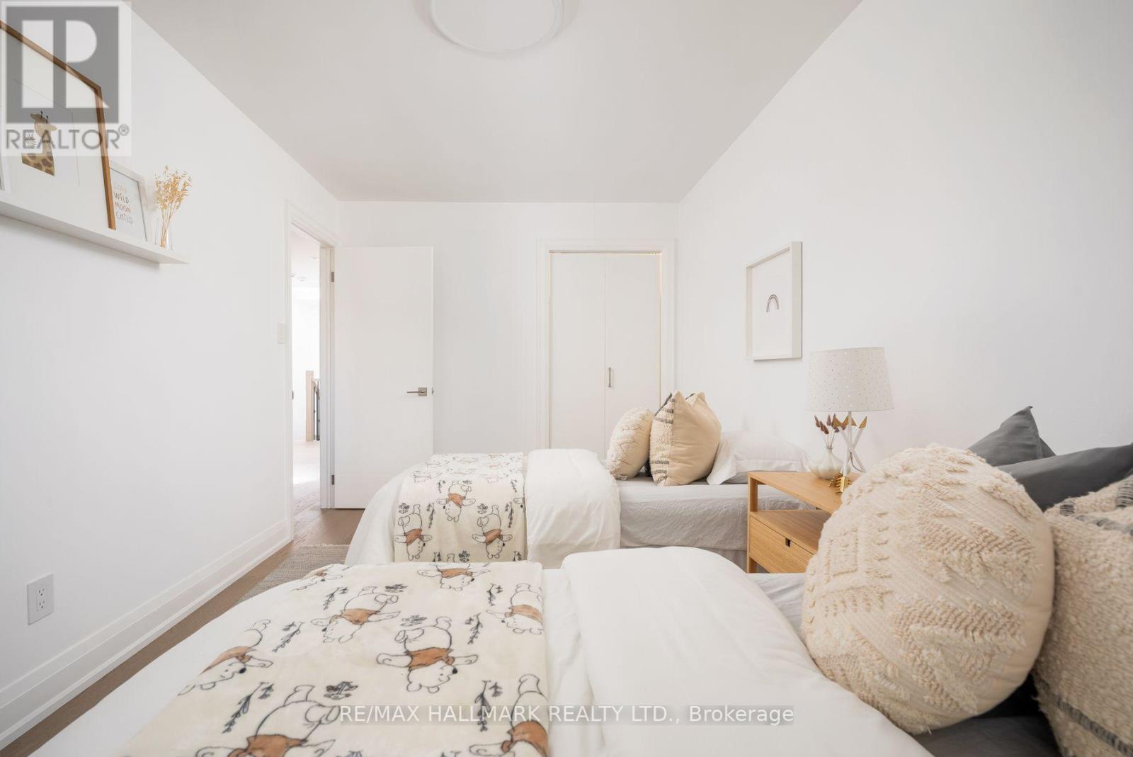 226 A Mortimer Avenue Property Photo 33