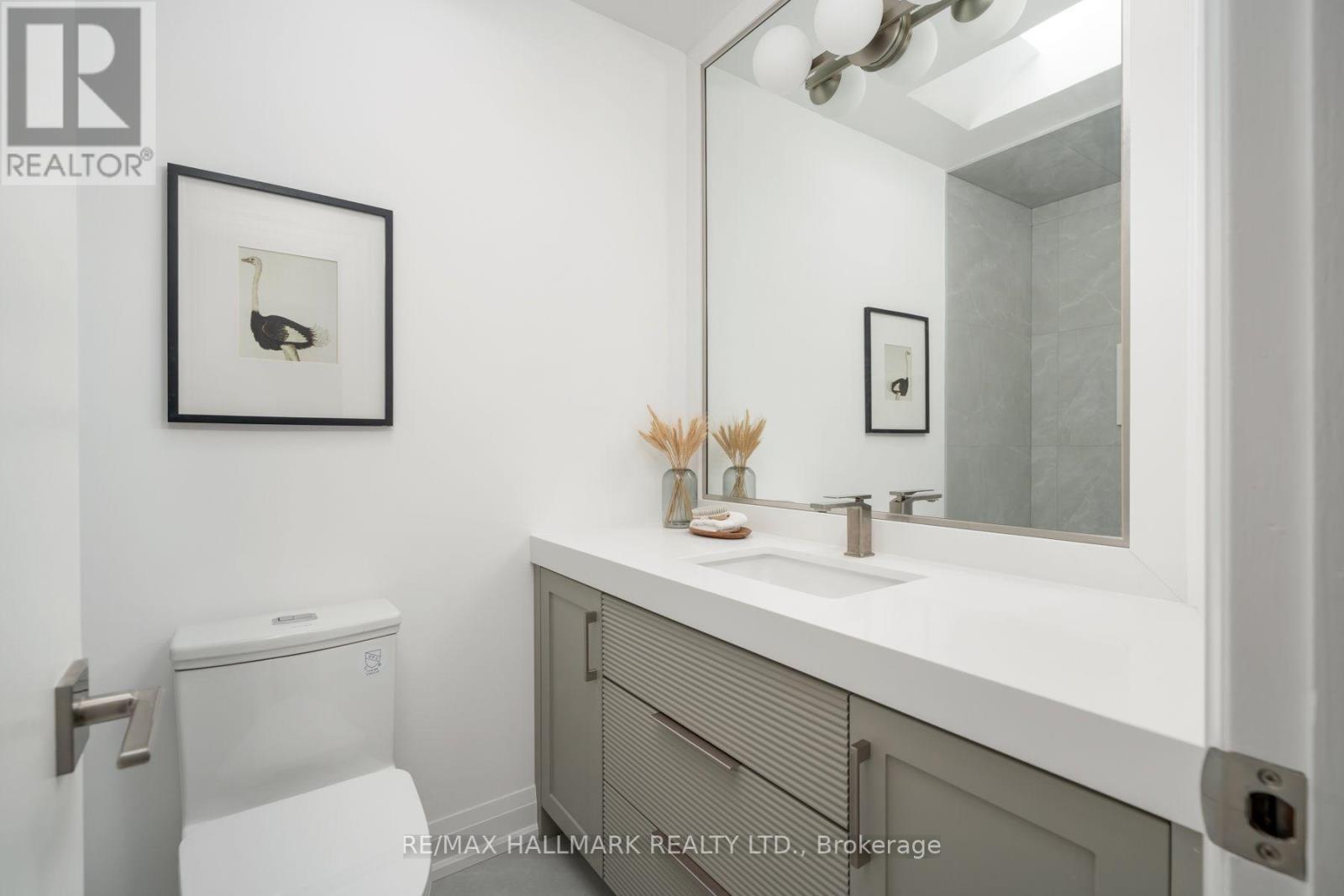 226 A Mortimer Avenue Property Photo 37