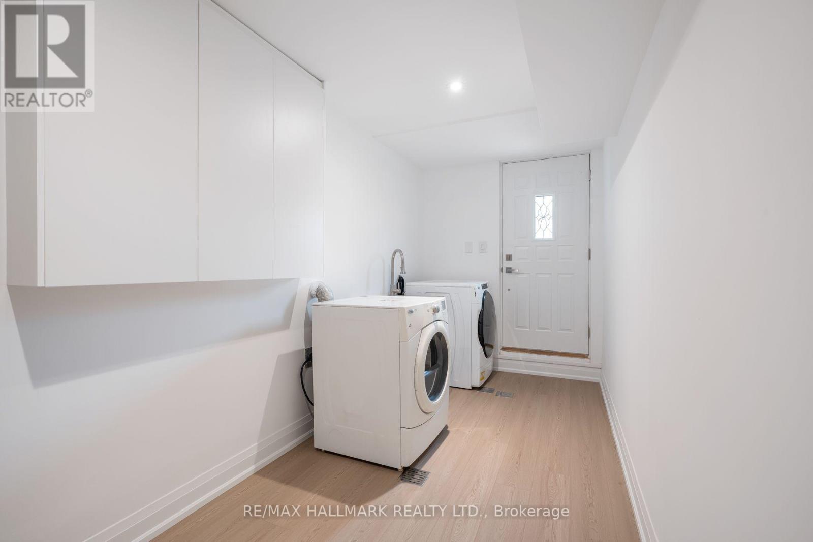 226 A Mortimer Avenue Property Photo 38