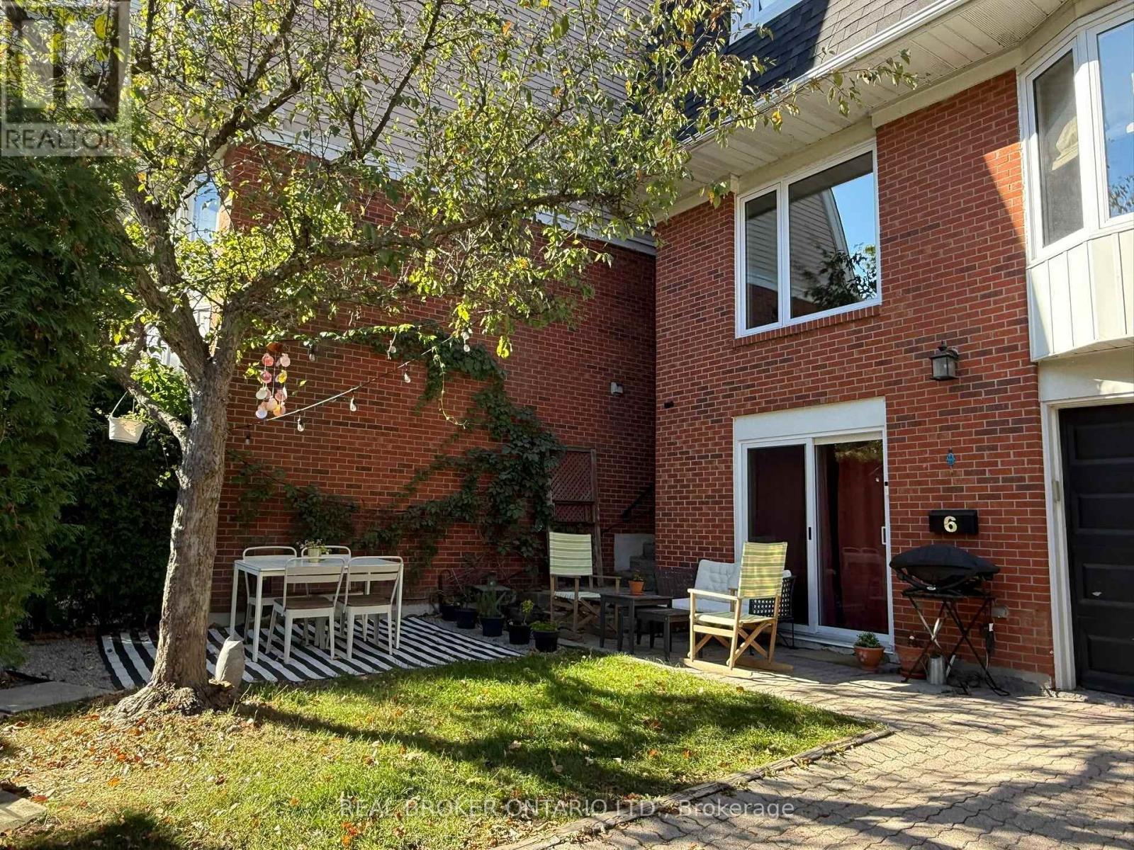 6 - 45 Birchmount Road Property Photo 2