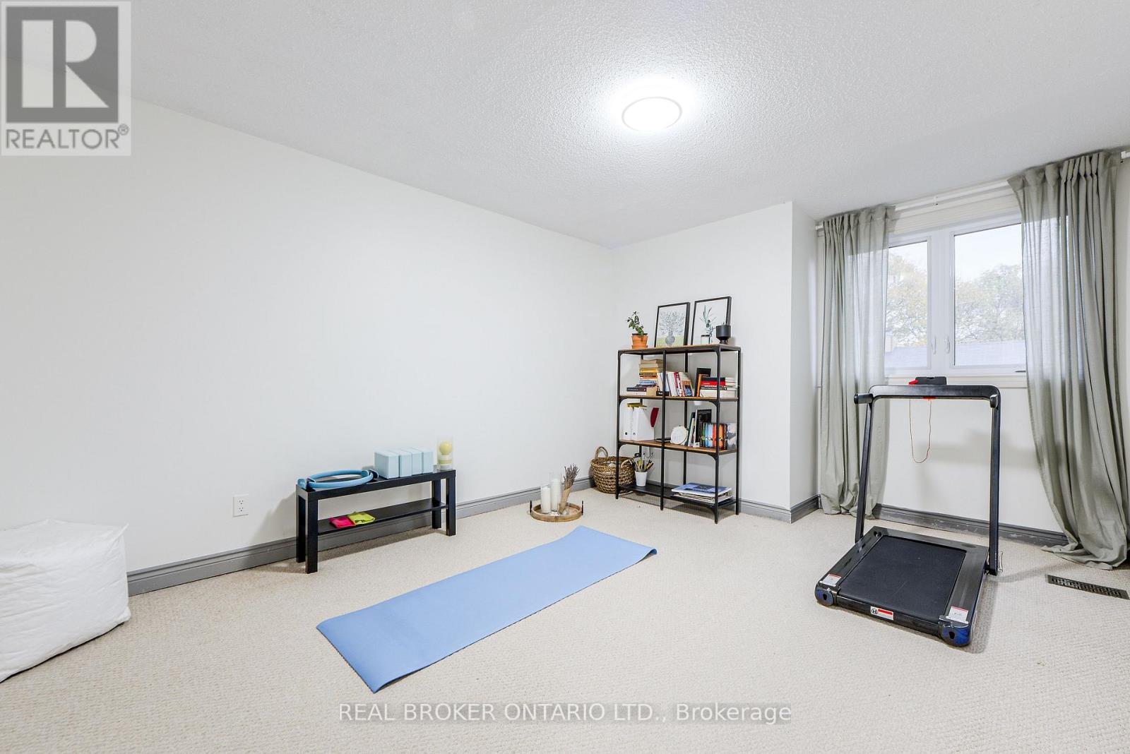 6 - 45 Birchmount Road Property Photo 32