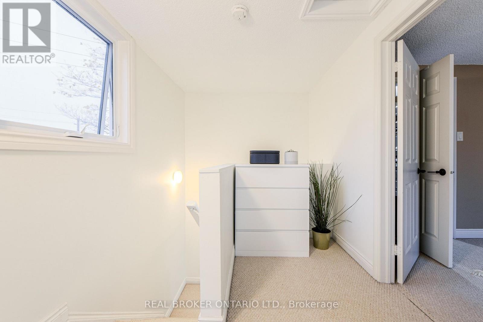 6 - 45 Birchmount Road Property Photo 34
