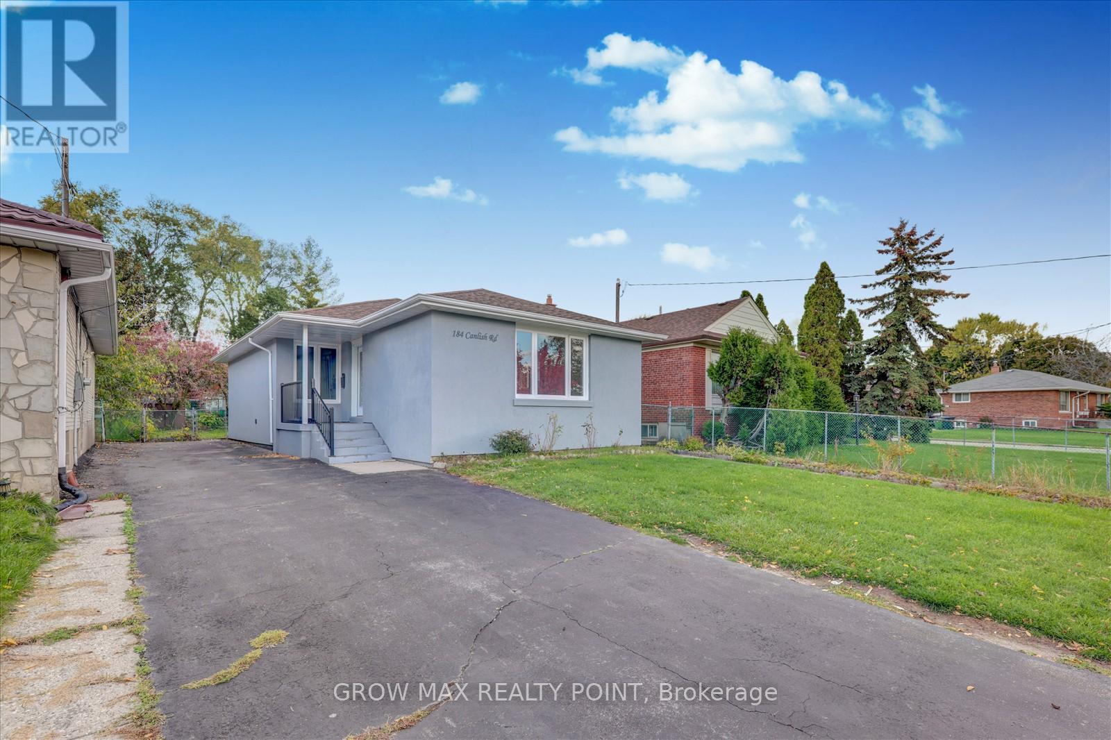 Upper - 184 Canlish Road E Property Photo 2
