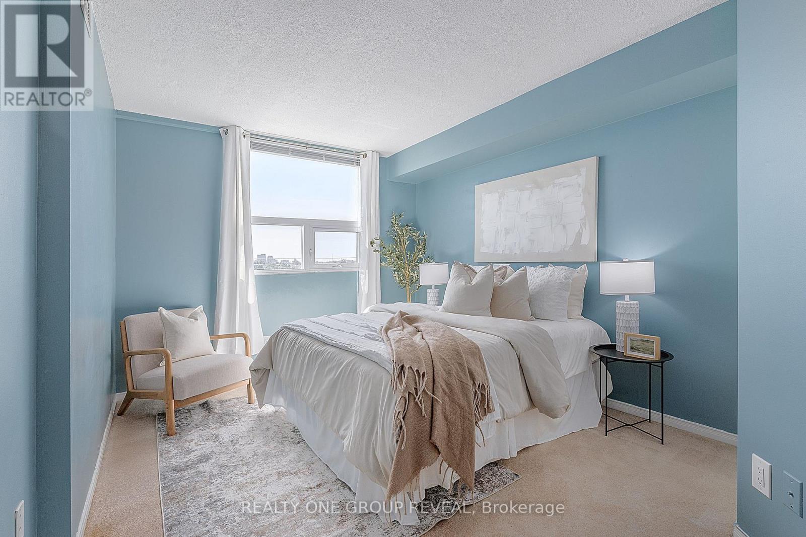 602 - 2 Westney Road N Property Photo 17