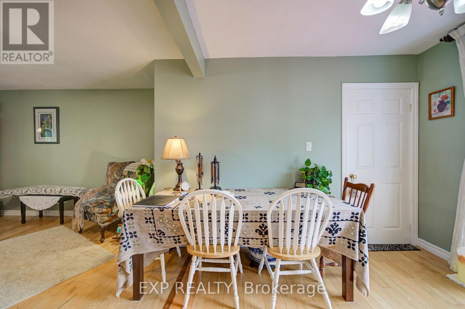 44 Mill Street Property Photo 15