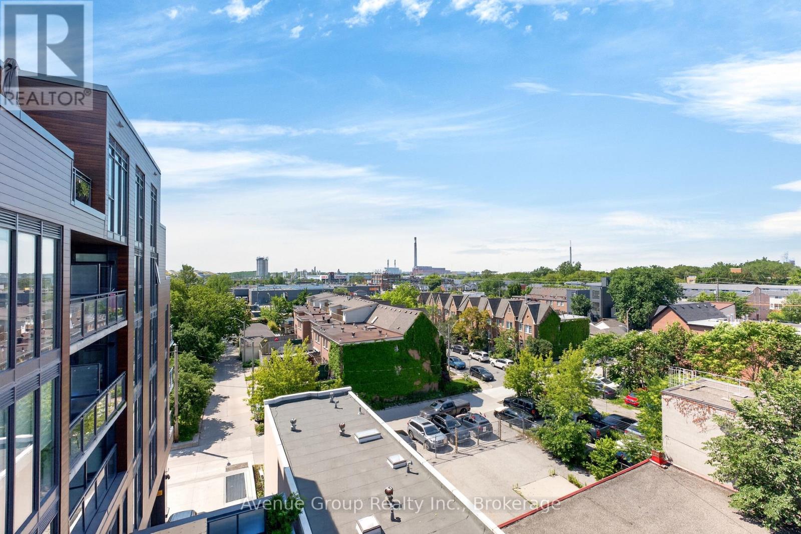 501 - 1285 Queen Street E Property Photo 19