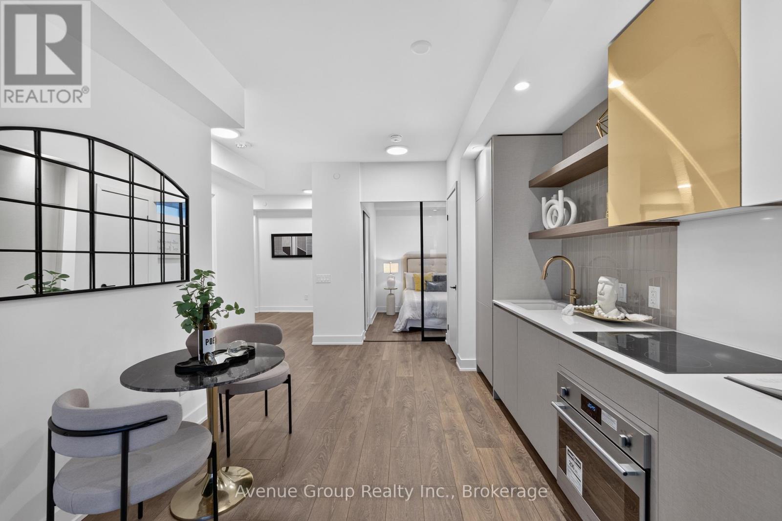 202 - 1285 Queen Street E Property Photo 5