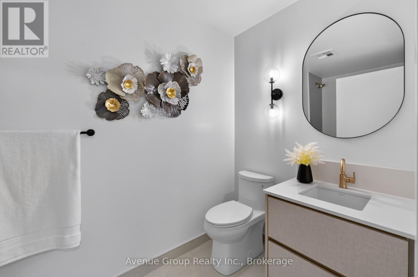 202 - 1285 Queen Street E Property Photo 20