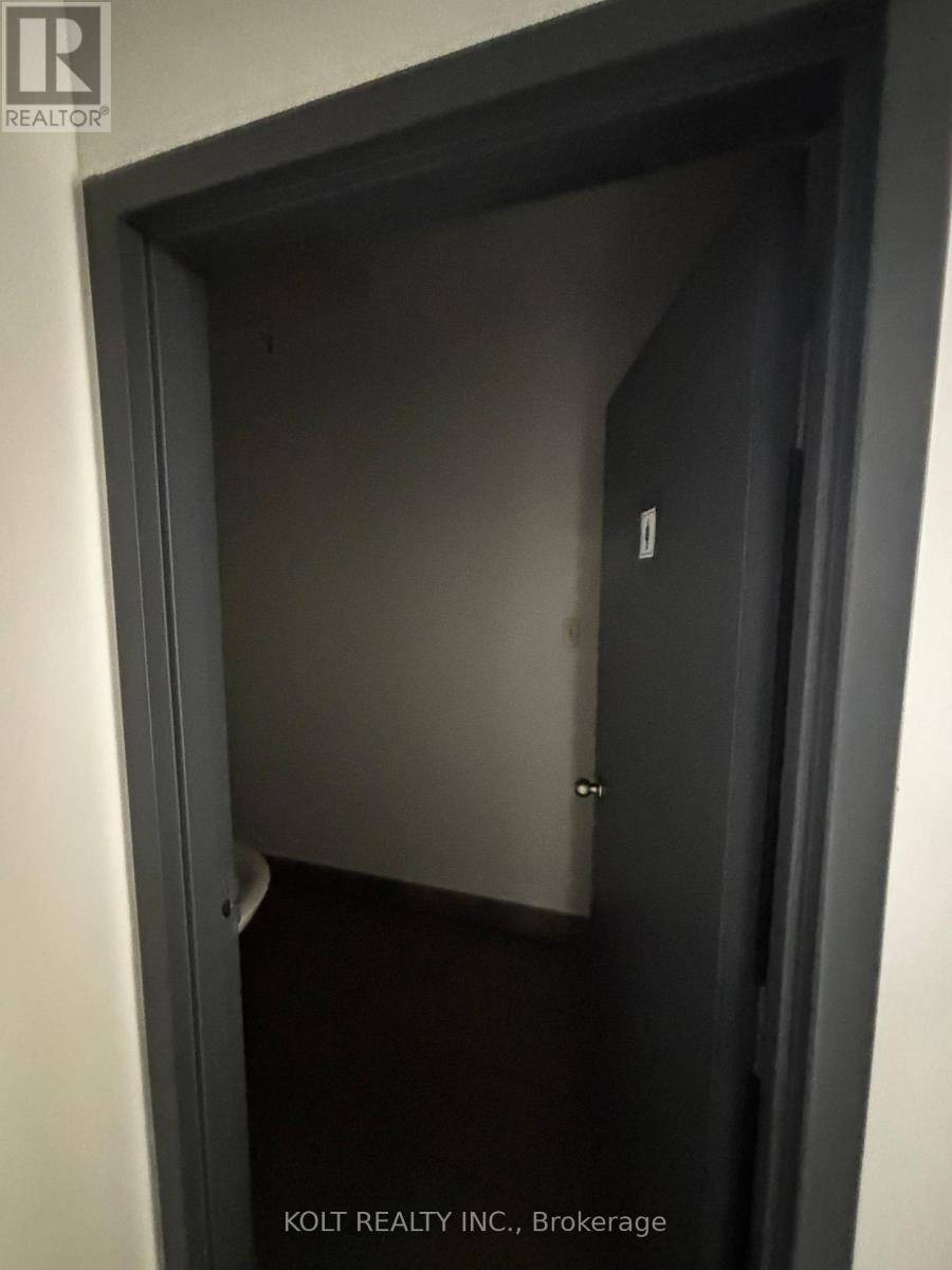 Unit 6 - 931 Progress Avenue Property Photo 6