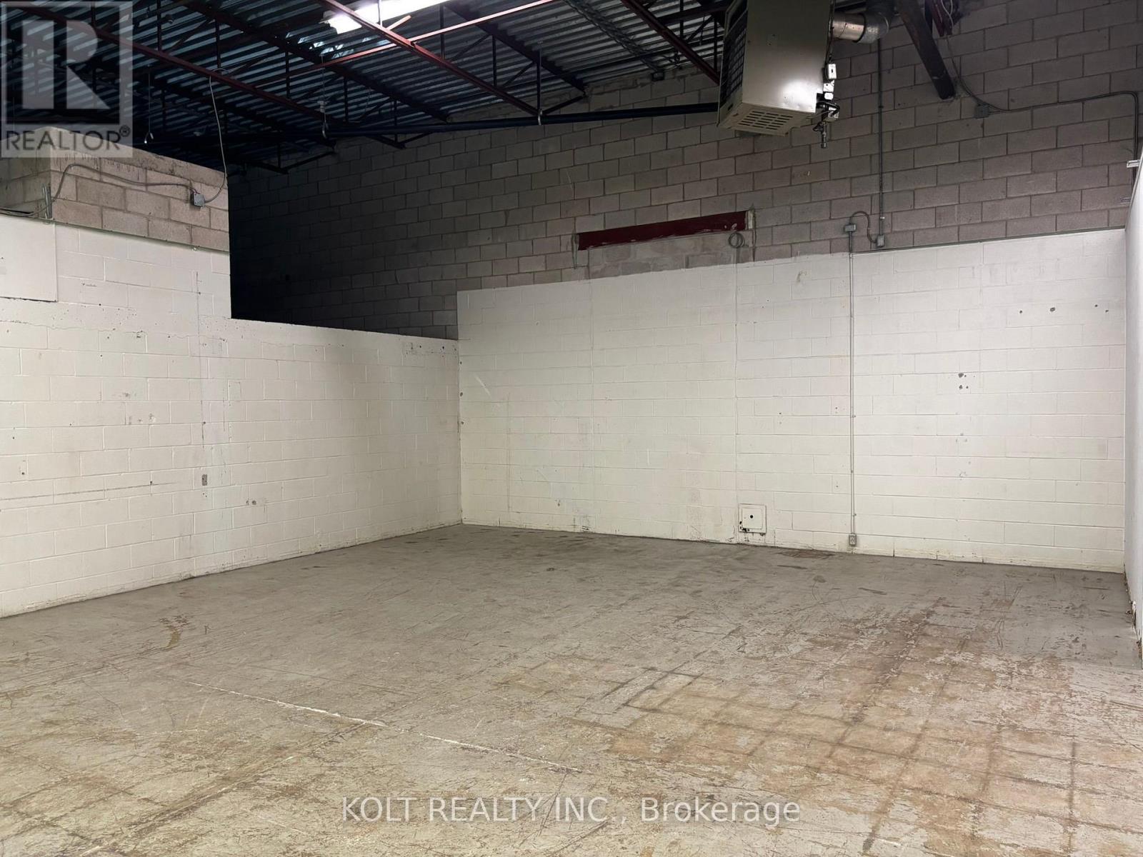 Unit 6 - 931 Progress Avenue Property Photo 12