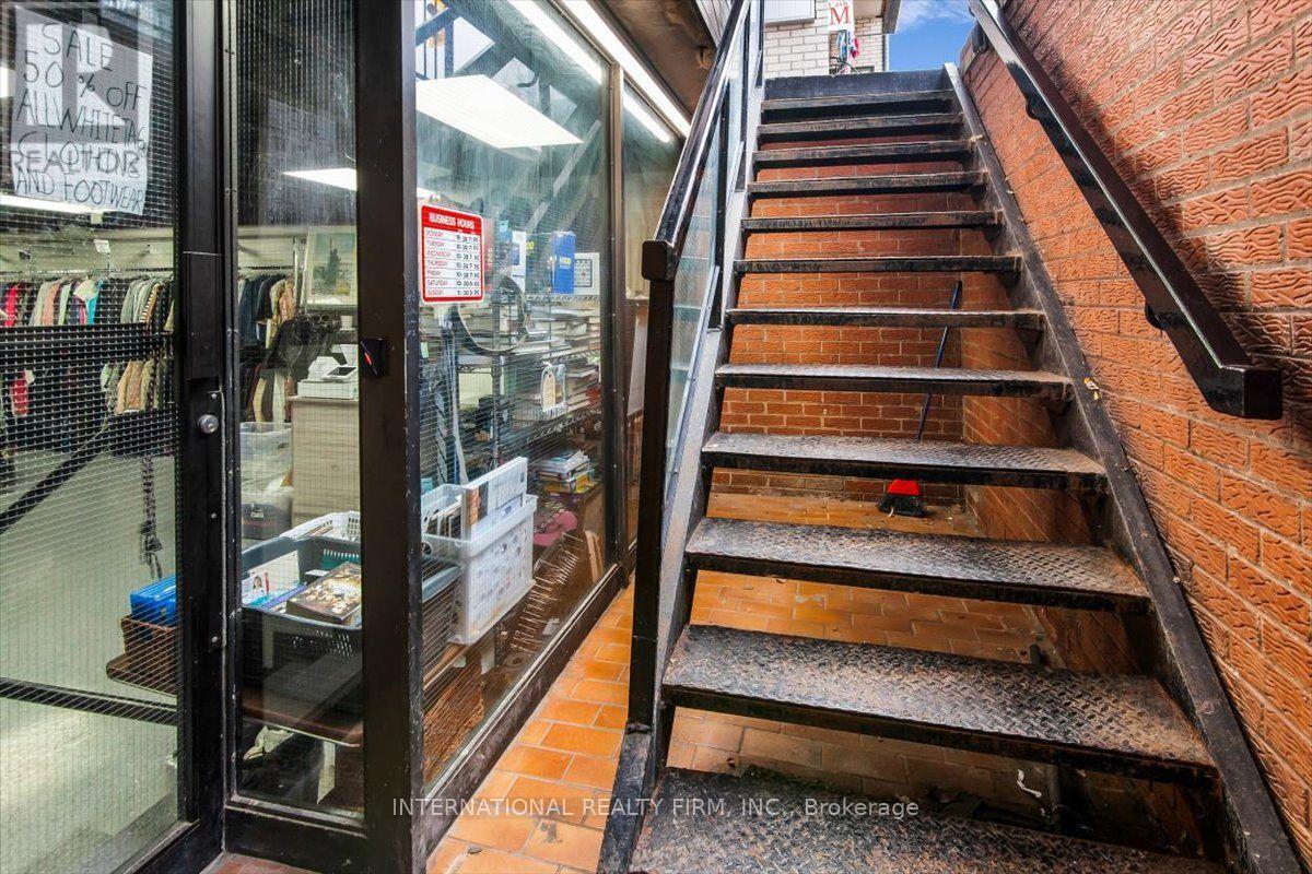 783 Danforth Avenue Property Photo 12
