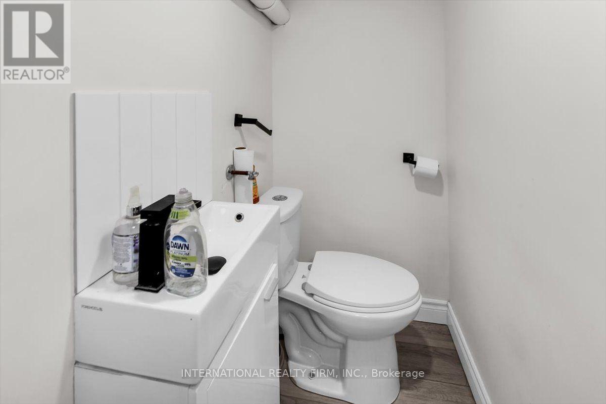 783 Danforth Avenue Property Photo 17