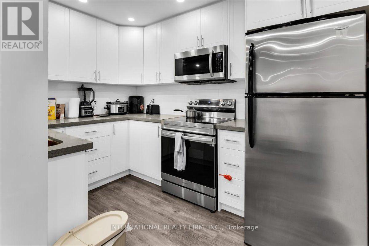 783 Danforth Avenue Property Photo 19