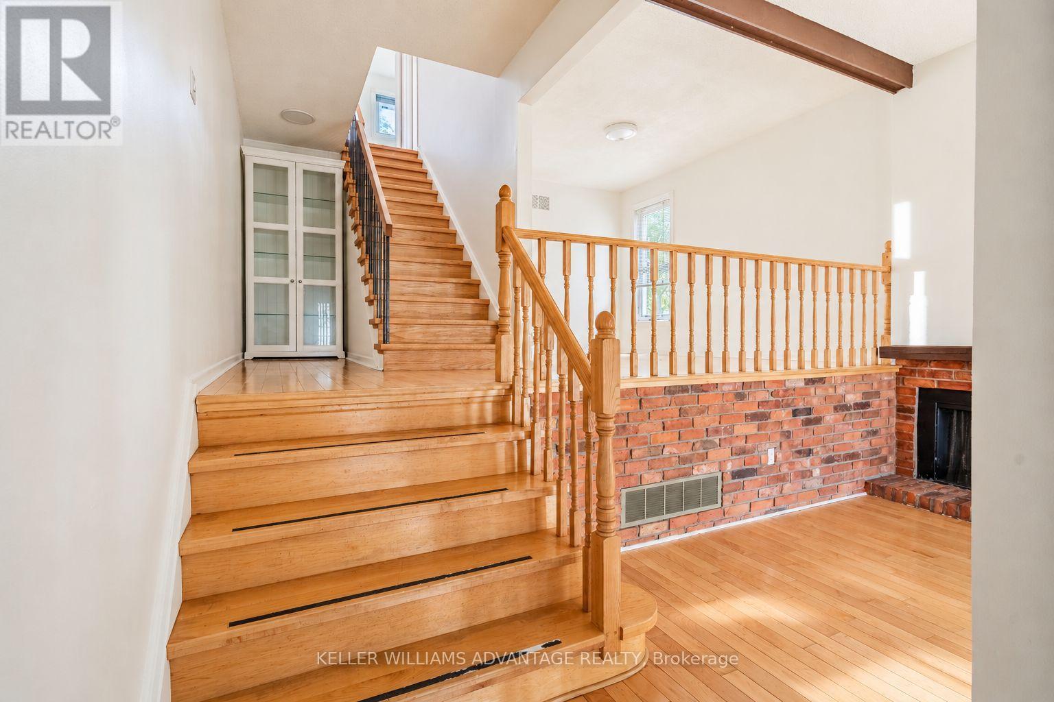58 Ambercroft Boulevard Property Photo 5