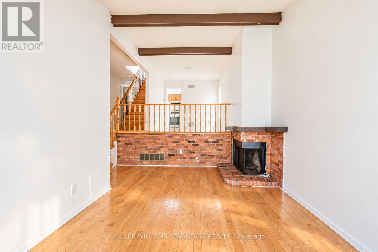 58 Ambercroft Boulevard Property Photo 8