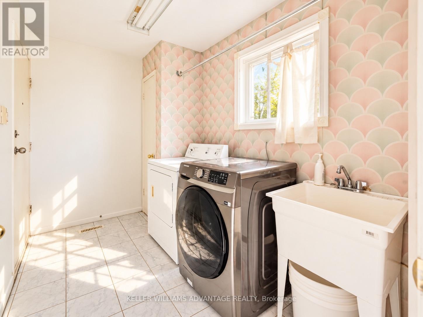 58 Ambercroft Boulevard Property Photo 21