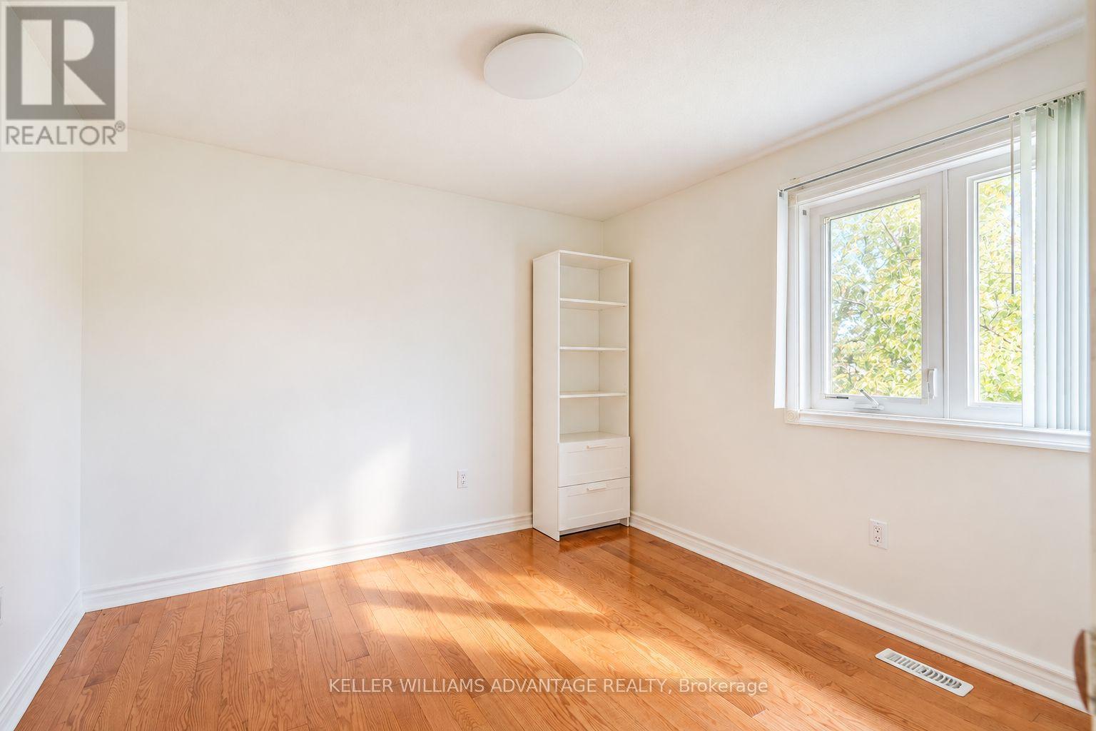 58 Ambercroft Boulevard Property Photo 24