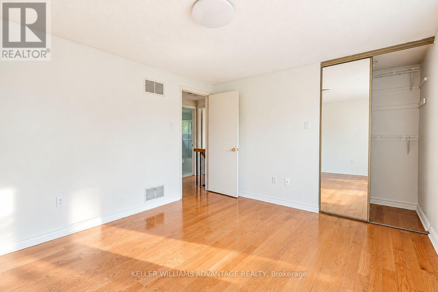 58 Ambercroft Boulevard Property Photo 26