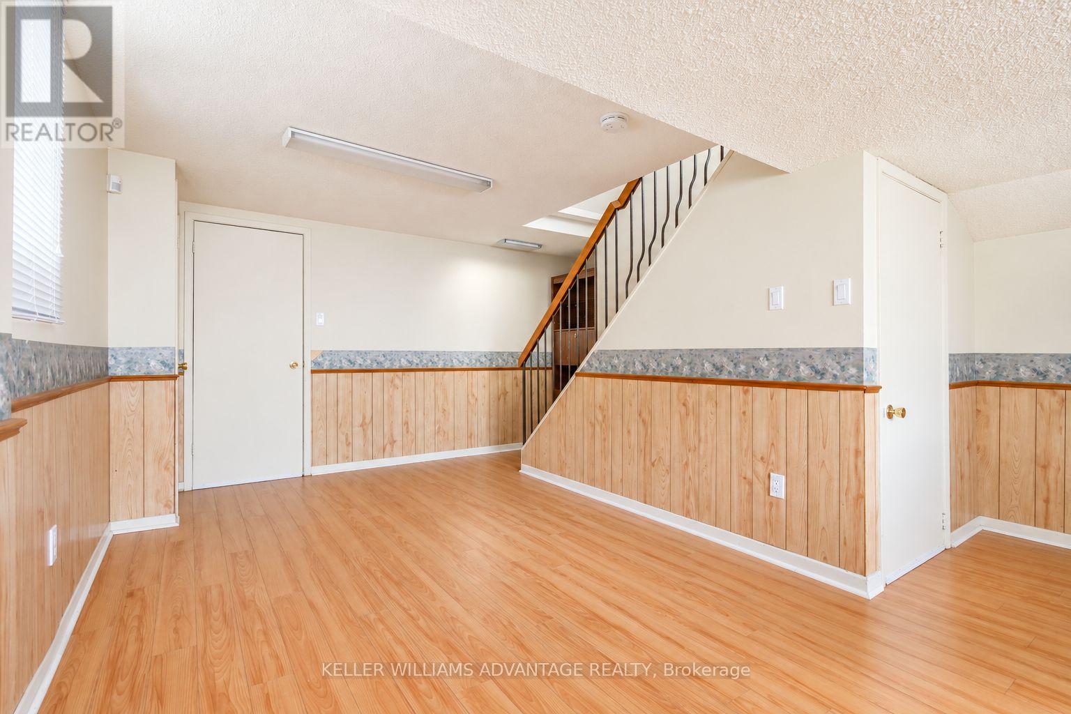 58 Ambercroft Boulevard Property Photo 33