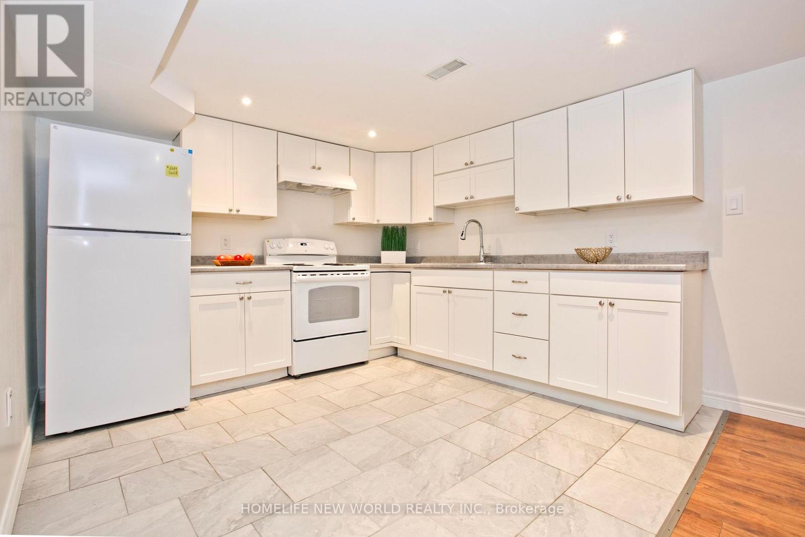 1390 Garvolin Avenue Property Photo 22