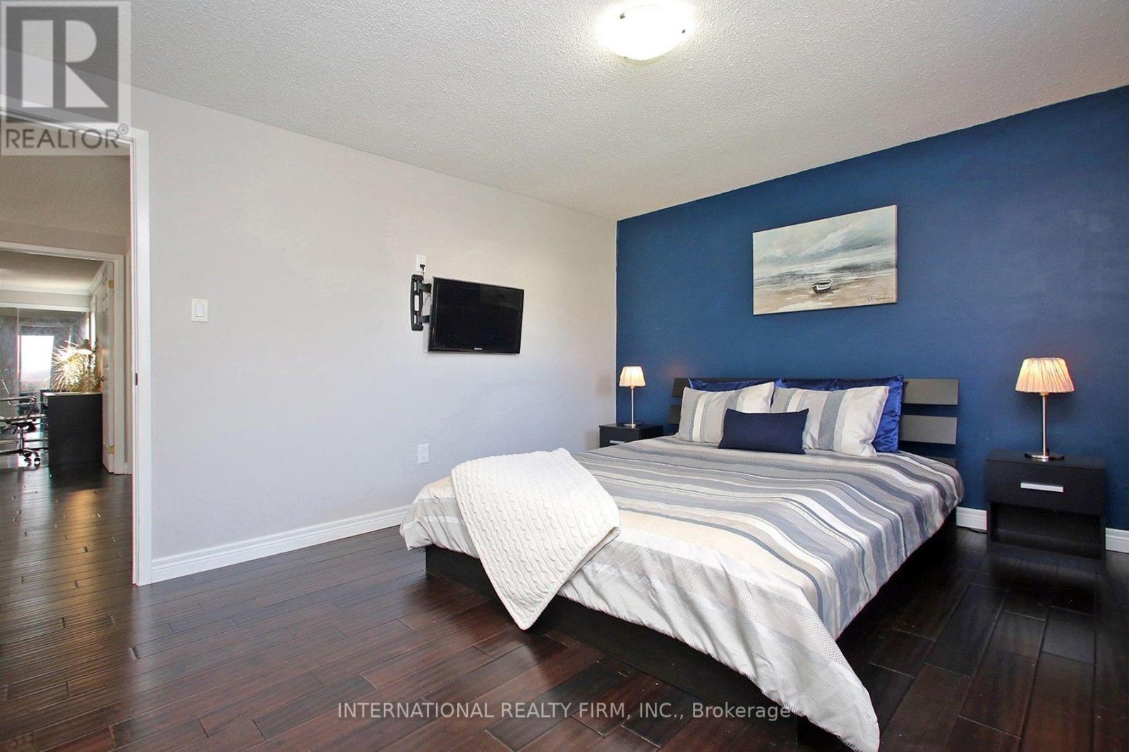 1876 Bicroft Court Property Photo 17